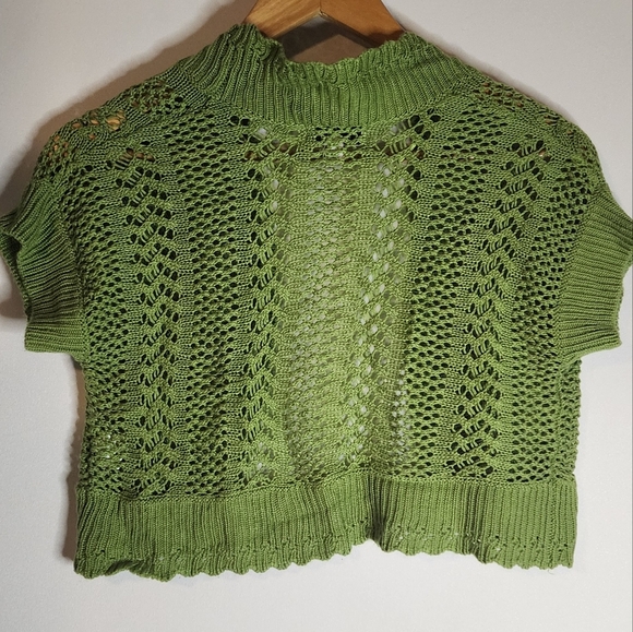 Lime green short knit over up sweater - Picture 5 of 5